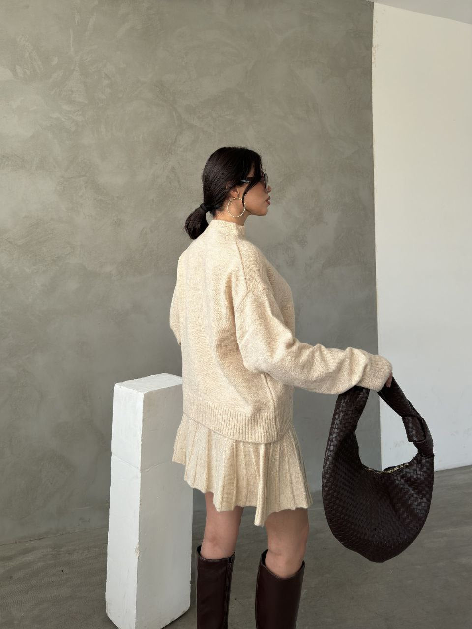 Compleu tricotat bluza si fusta crem