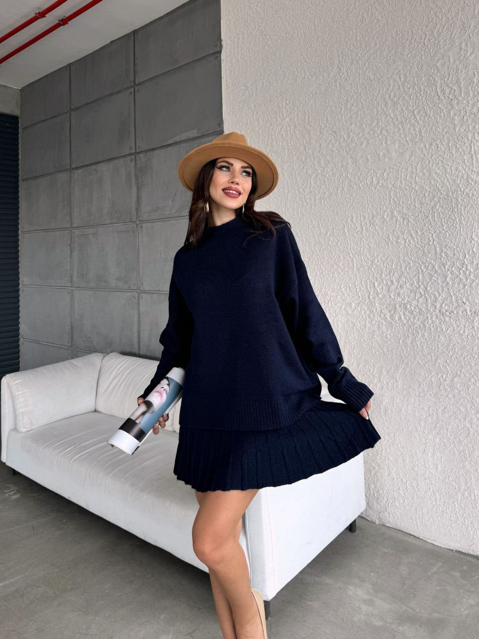 Compleu tricotat bluza si fusta albastru